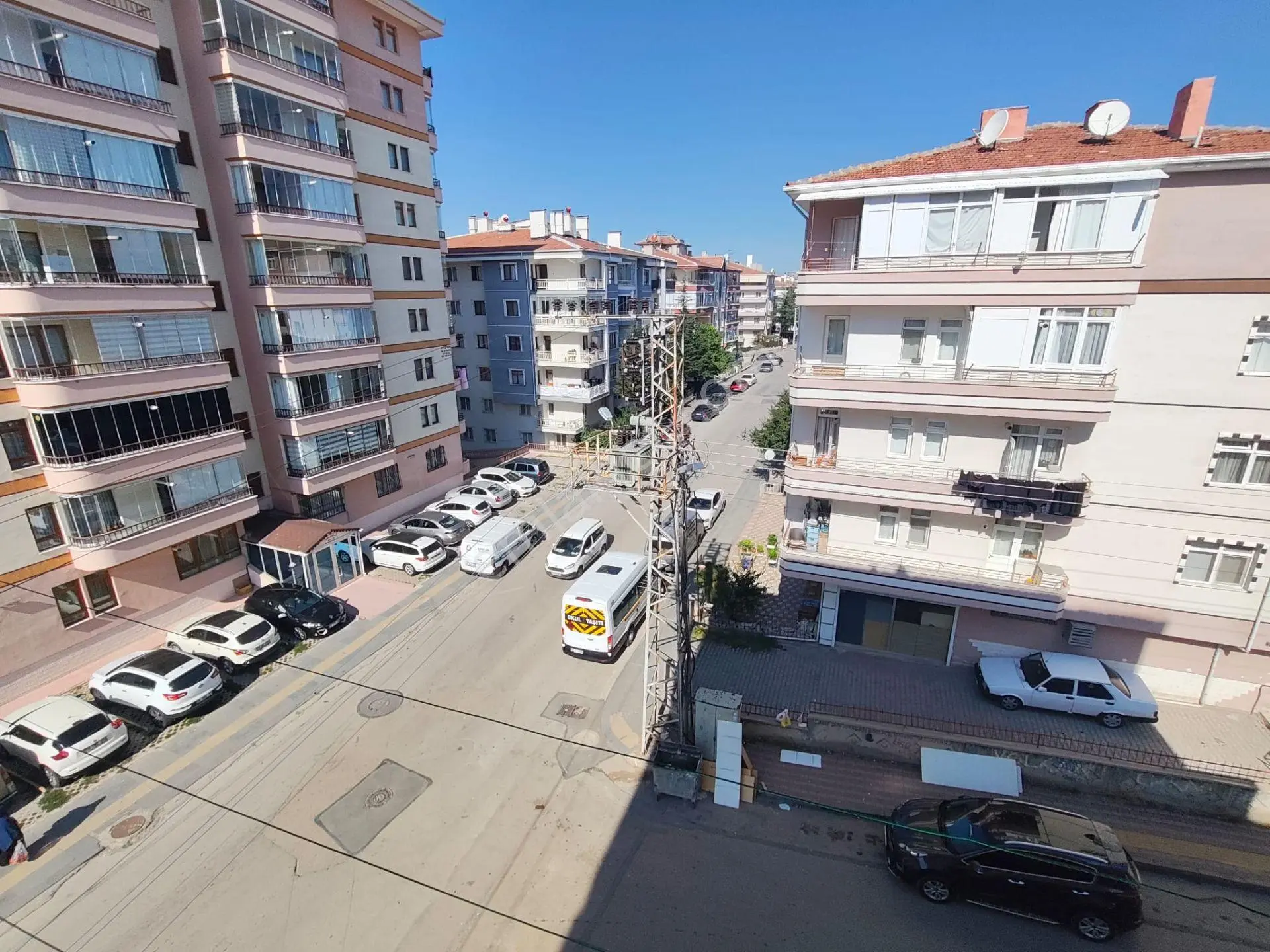 Yılmaz Gayrimenkul Den Atatürk Mah 3+1 Arakatta 135m2 Lüx Yapılı Köşe Başı Kök Tapu Daire — fotoğraf 12