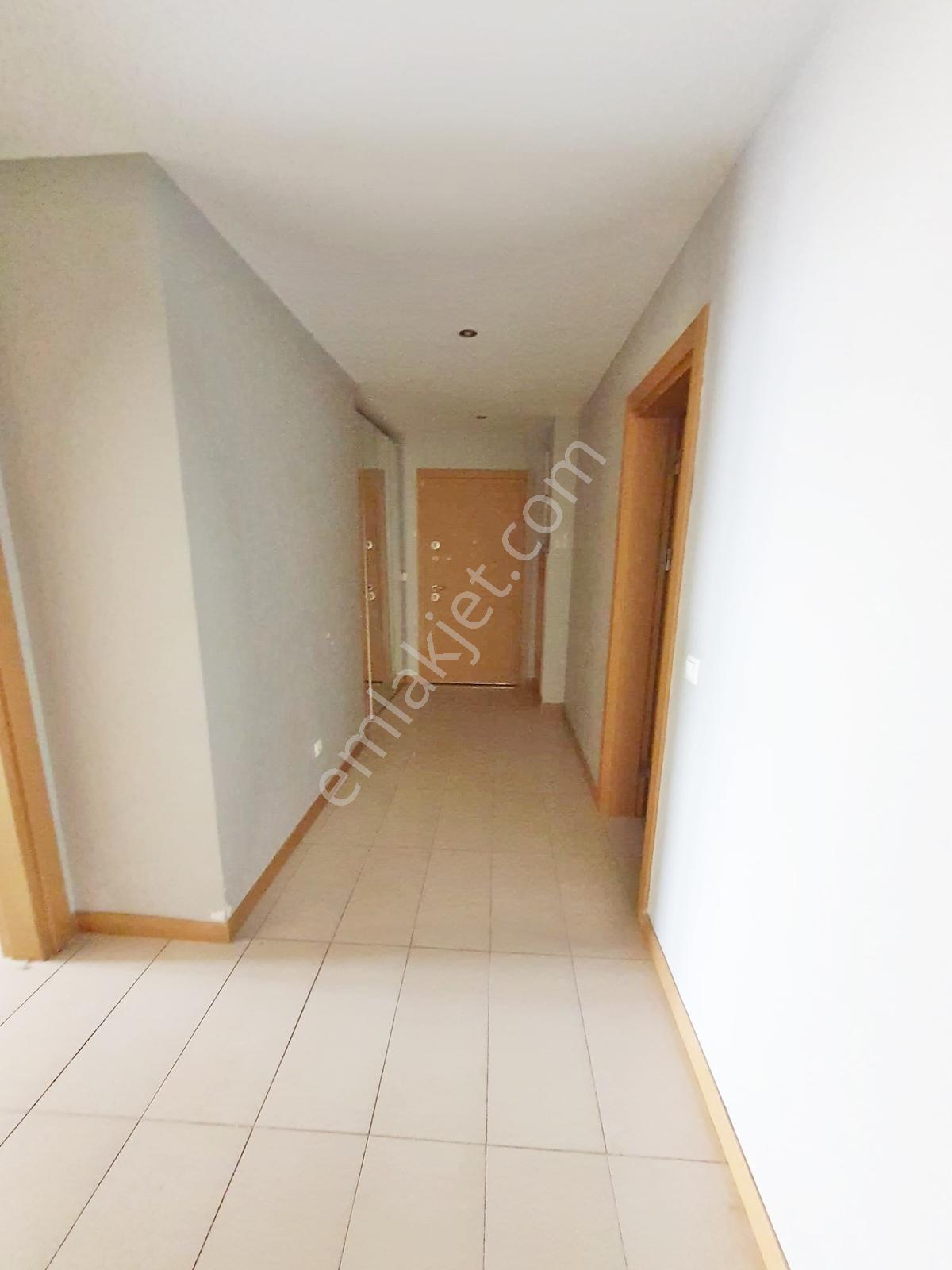 Hometown Gayrimenkulden Nish Adalarda Satılık 2+1 B Tipi Daire — fotoğraf 9