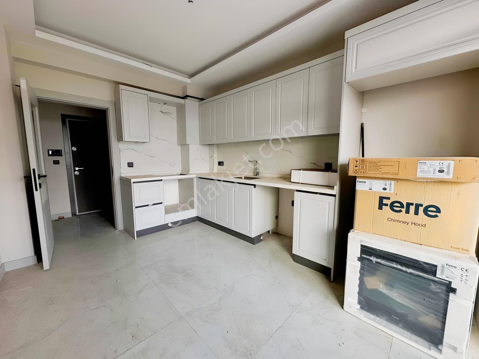 ''uluırmak Mahallesi 2+1 Site İçi Sıfır Arakat Daire'' — fotoğraf 4