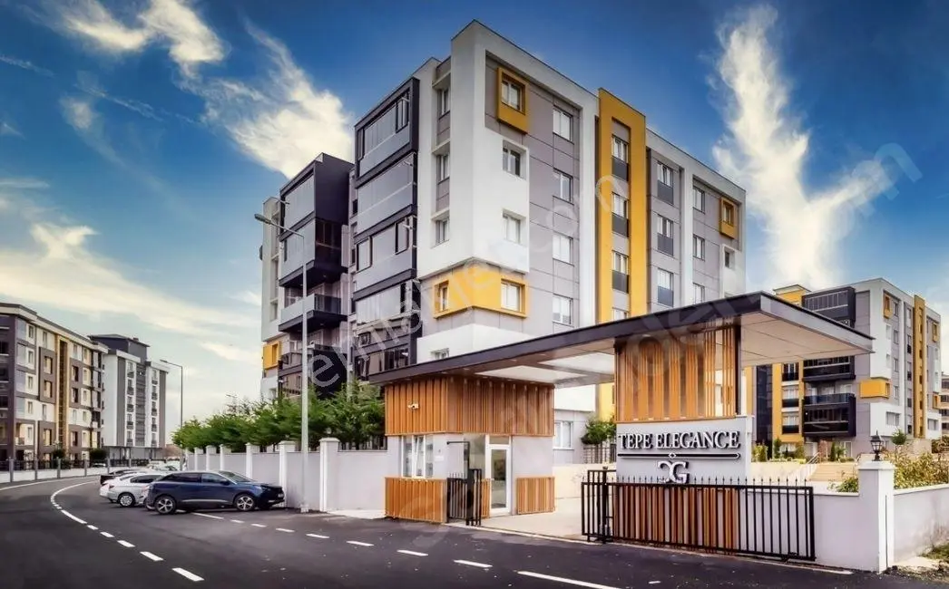 Arya Yapı'dan Tepe Elegance Sitesi Satılık 3+1 Lüks Arakat Daire — fotoğraf 2