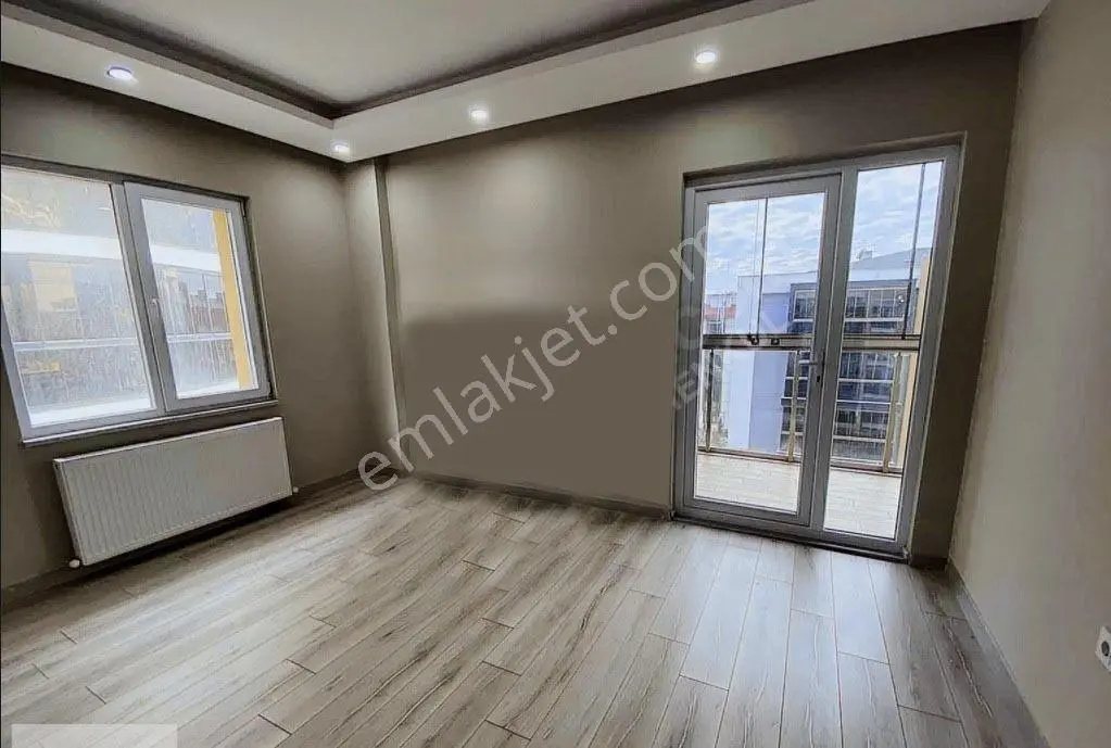 Arya Yapı'dan Tepe Elegance Sitesi Satılık 3+1 Lüks Arakat Daire — fotoğraf 18