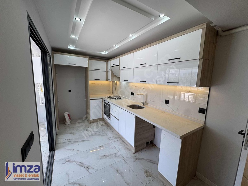 İmza'Dan Torbalı Mah. 3+1 100M2 Açık Mutfak Ultra Lüx Daire