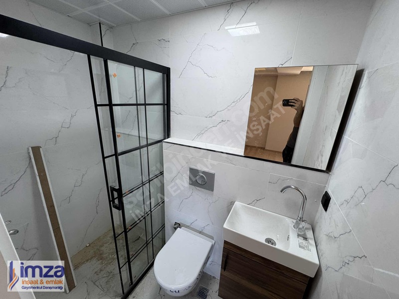 İmza'dan Torbalı Mah. 3+1 100m2 Açık Mutfak Ultra Lüx Daire — fotoğraf 12
