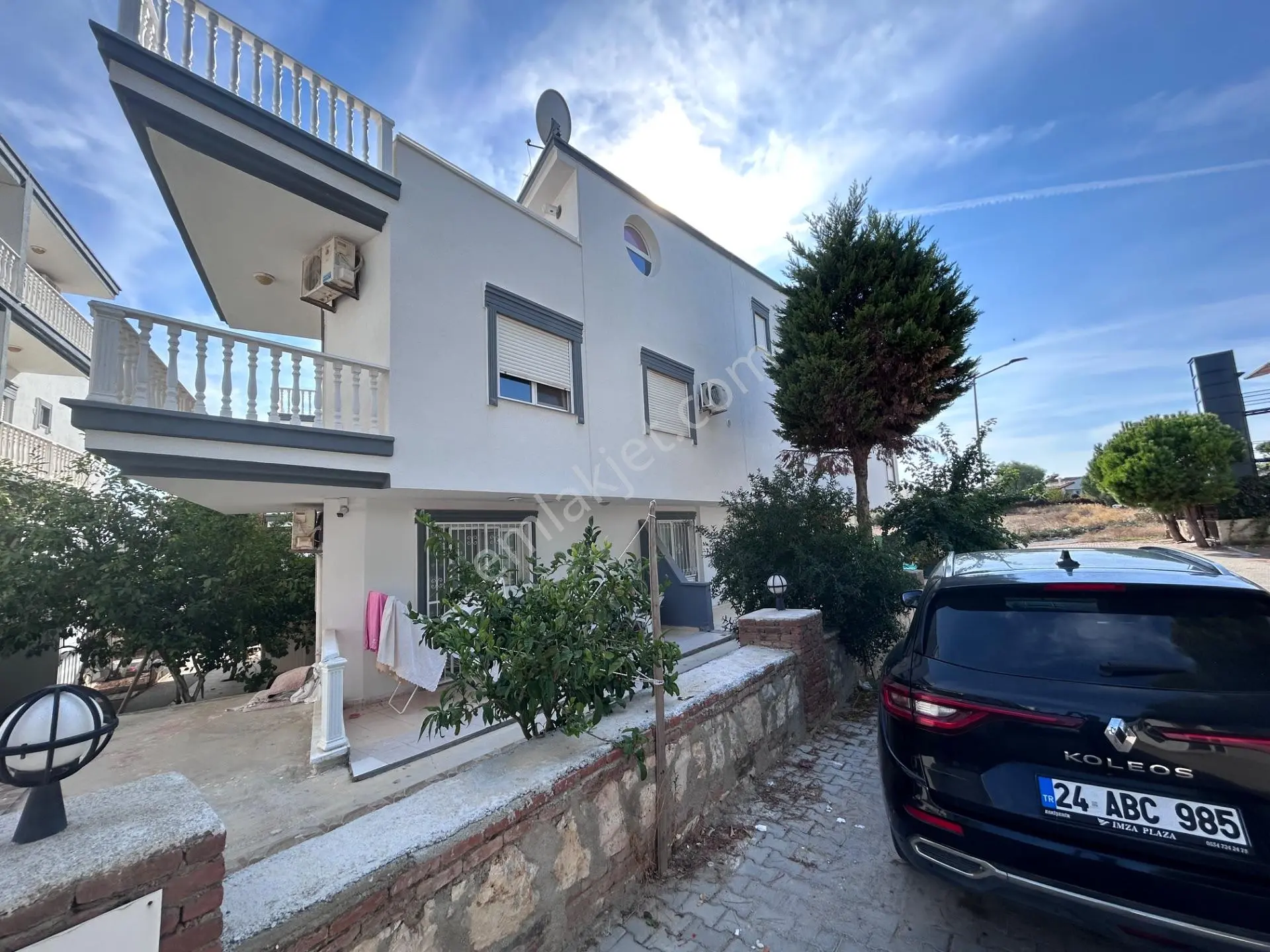 Havuzlu Sitede Geniş 1+1 — fotoğraf 5