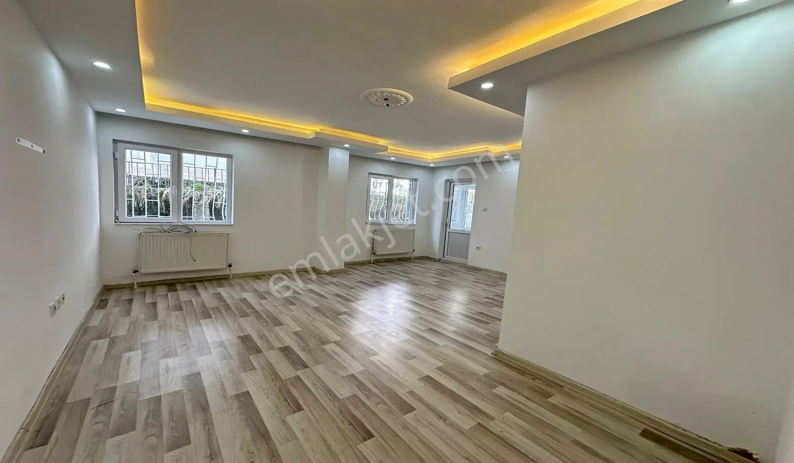 İncirli Faik Erbağ Okulu Yakını 3+1 Bağımsız Full Yapılı Kilerli — fotoğraf 4