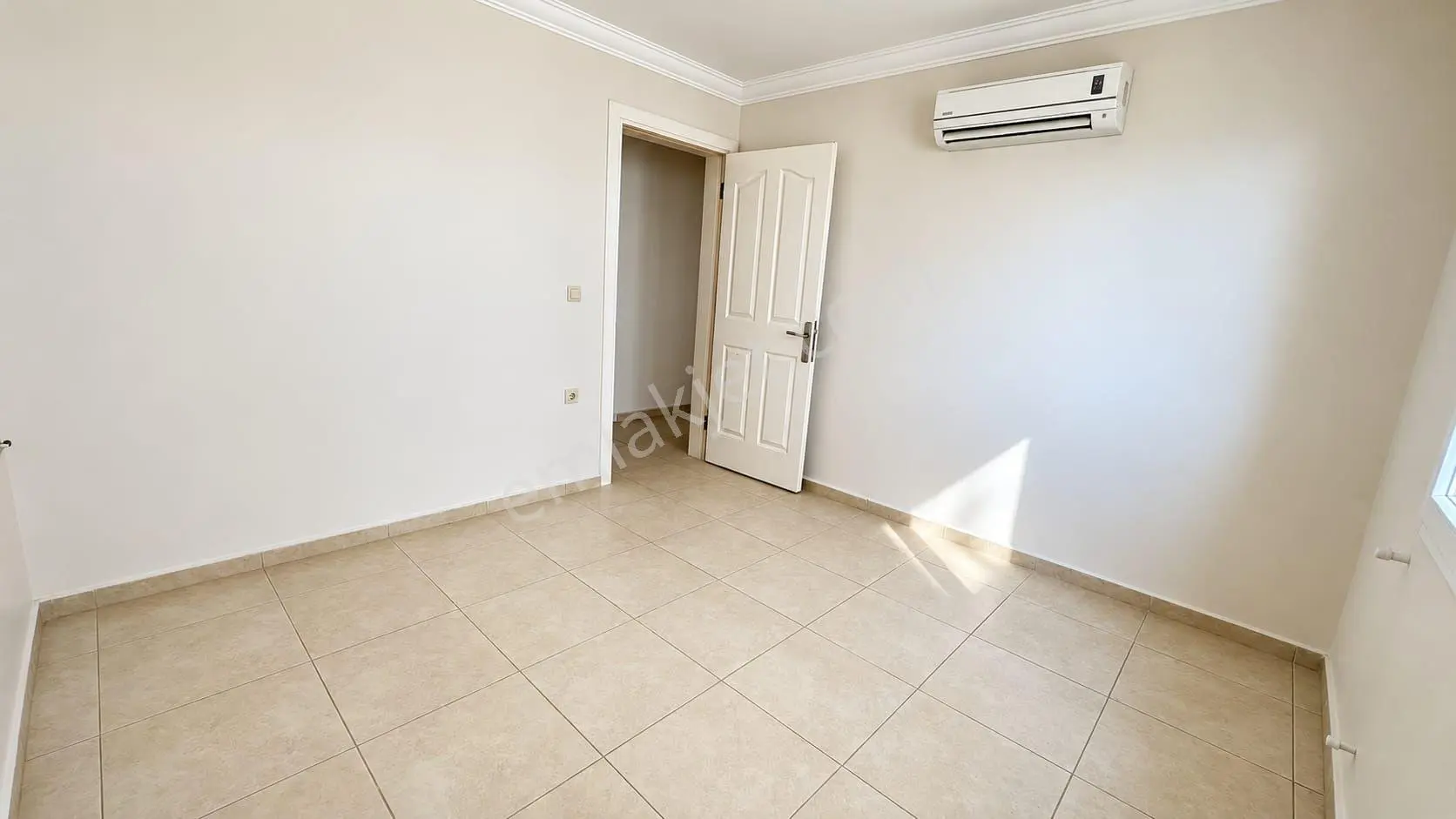 Kuşadası Kadınlar Denizi 3+1 Geniş Balkonlu Daire — fotoğraf 11