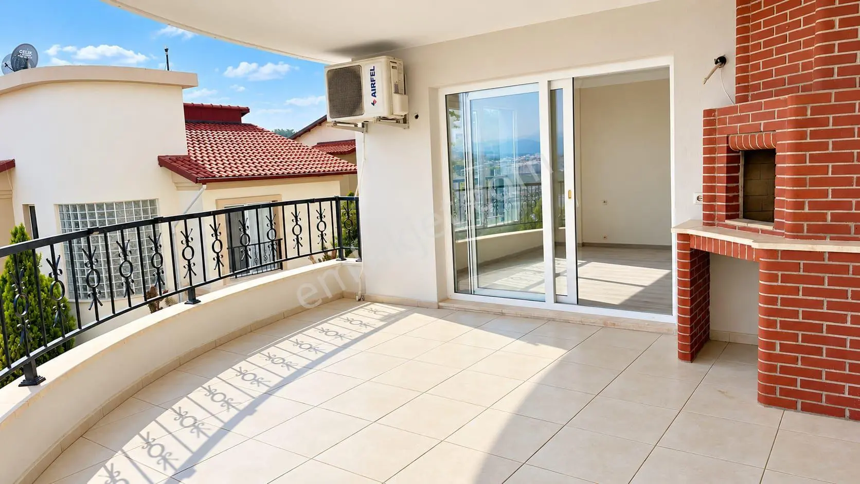 Kuşadası Kadınlar Denizi 3+1 Geniş Balkonlu Daire — fotoğraf 18