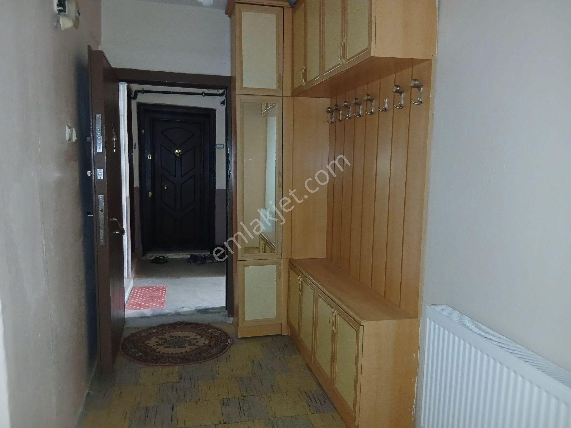 Akçay Emlak'tan Akşehir Mimarlık Mühendislik Fakültesi Yanında Doğlgazlı Satılık 2+1 Daire — fotoğraf 35