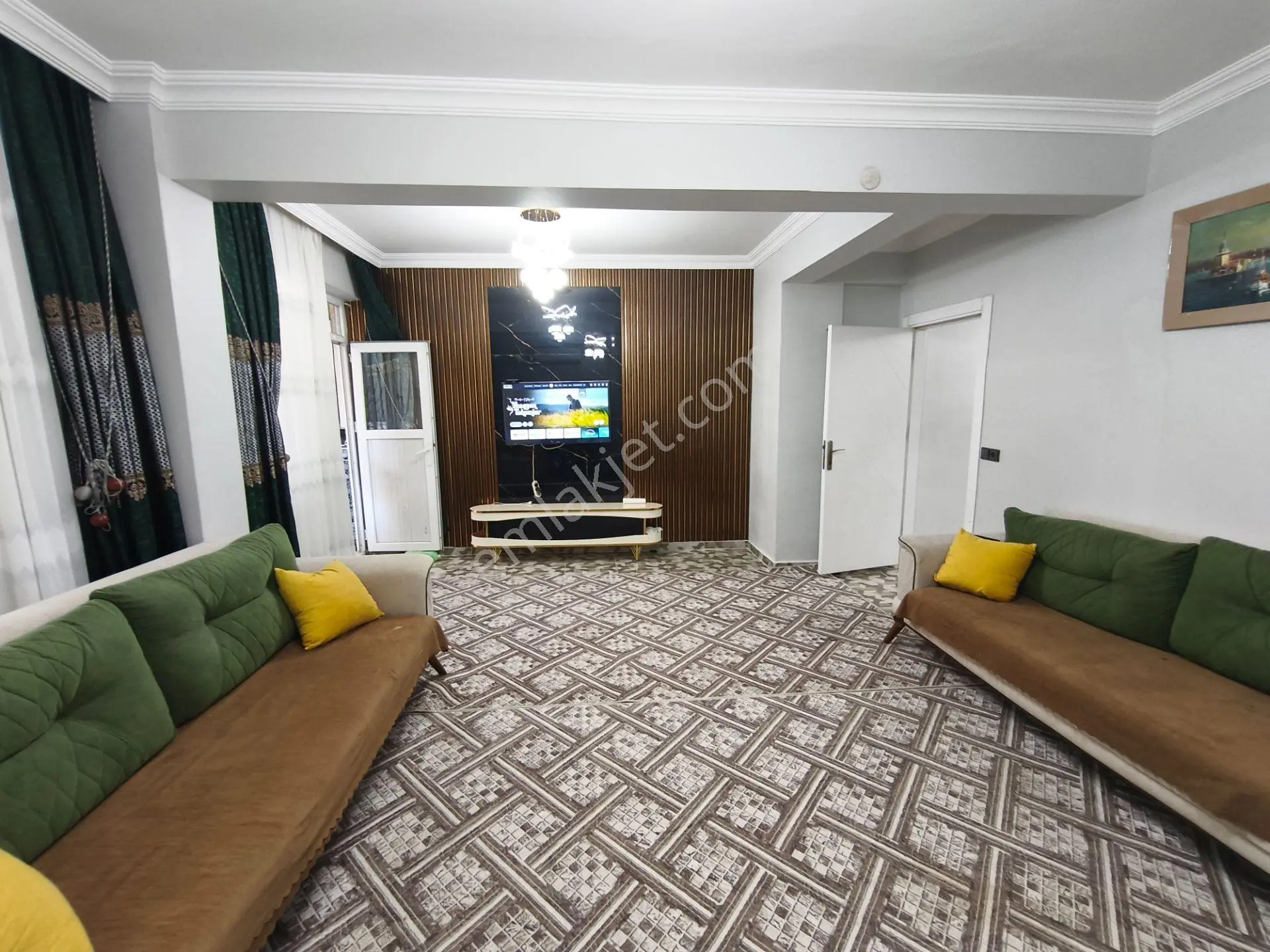 Bena Emlak'tan Satılık 2+1 Giriş Kat Çift Cepheli — fotoğraf 2