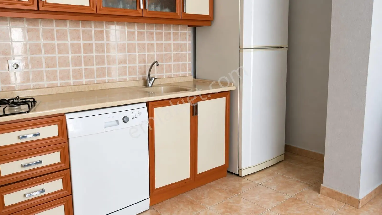 Antalya Kepez Dokuma Yükseliş Mahallesi Satılık 2+1 Daire 85M2 Yüksek Giriş