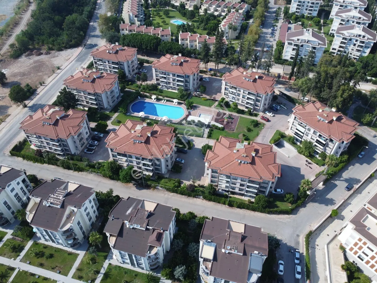Köroğlu Konaklarında 4+1 195m2 Satılık Daire — fotoğraf 27