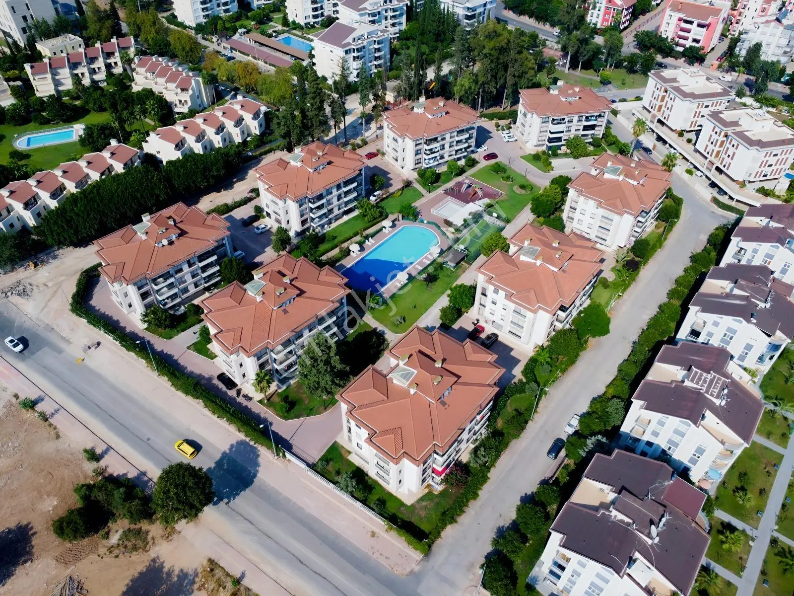 Köroğlu Konaklarında 4+1 195m2 Satılık Daire — fotoğraf 29