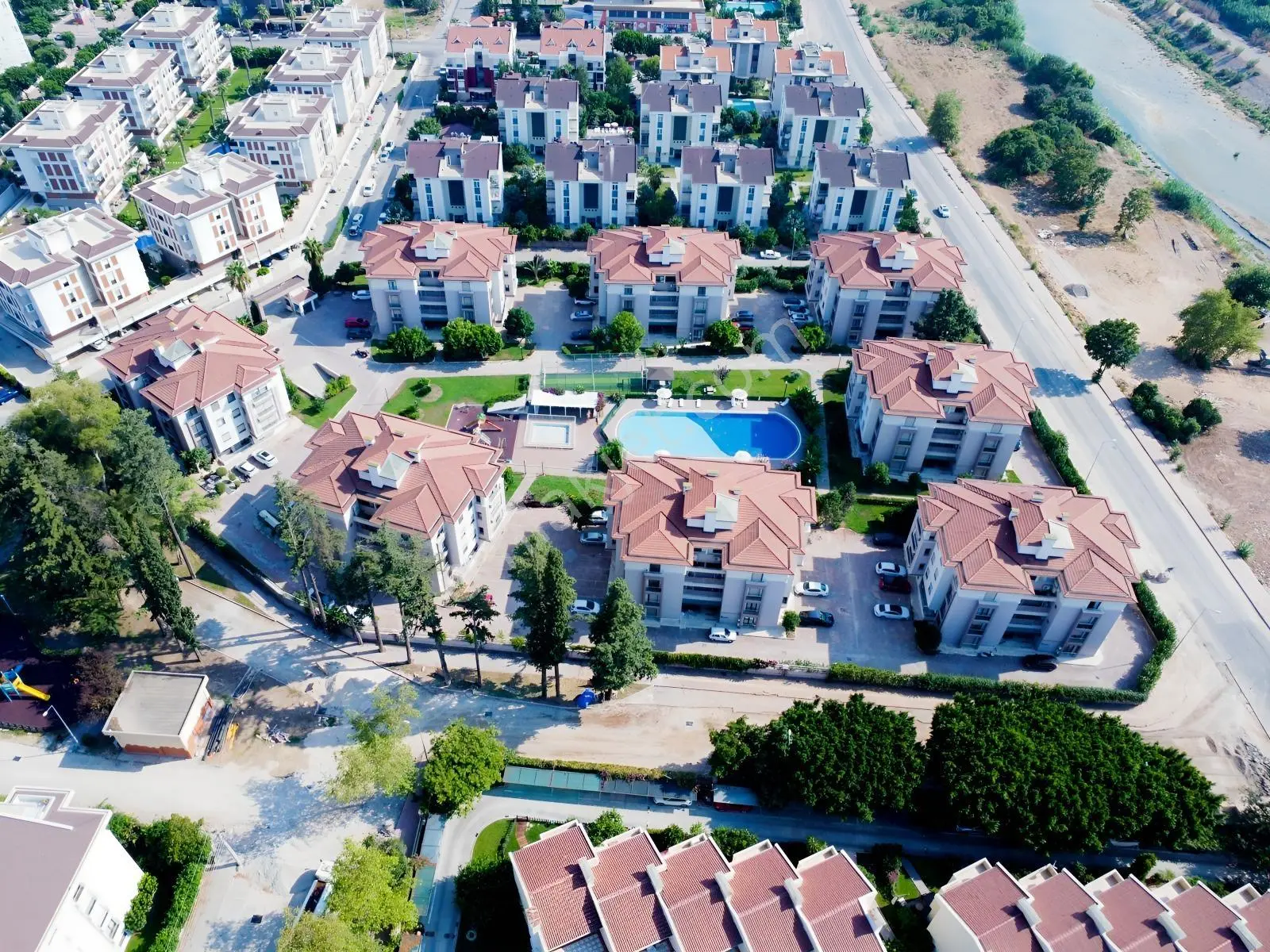 Köroğlu Konaklarında 4+1 195m2 Satılık Daire — fotoğraf 32