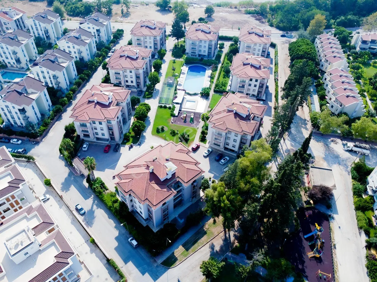Köroğlu Konaklarında 4+1 195m2 Satılık Daire — fotoğraf 34
