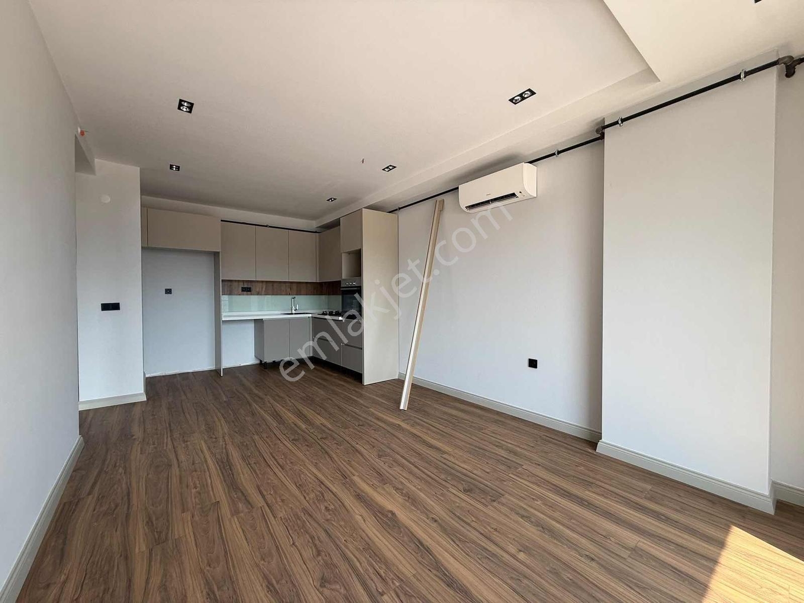 Sarısu Glorıa Resıdence Ultra Lüks Bahçe Ve Ara Kat 1+1 Daireler — fotoğraf 13