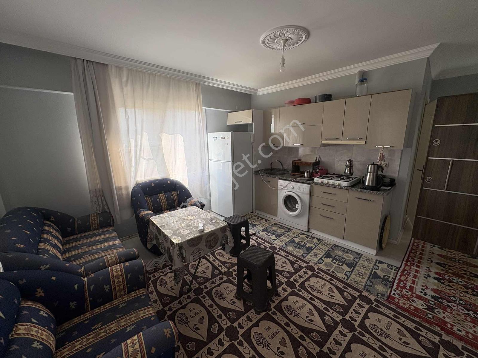Miray Emlaktan İsabeyli Mahallesinde Eşyasız Satılık 1+1 Daire — fotoğraf 5