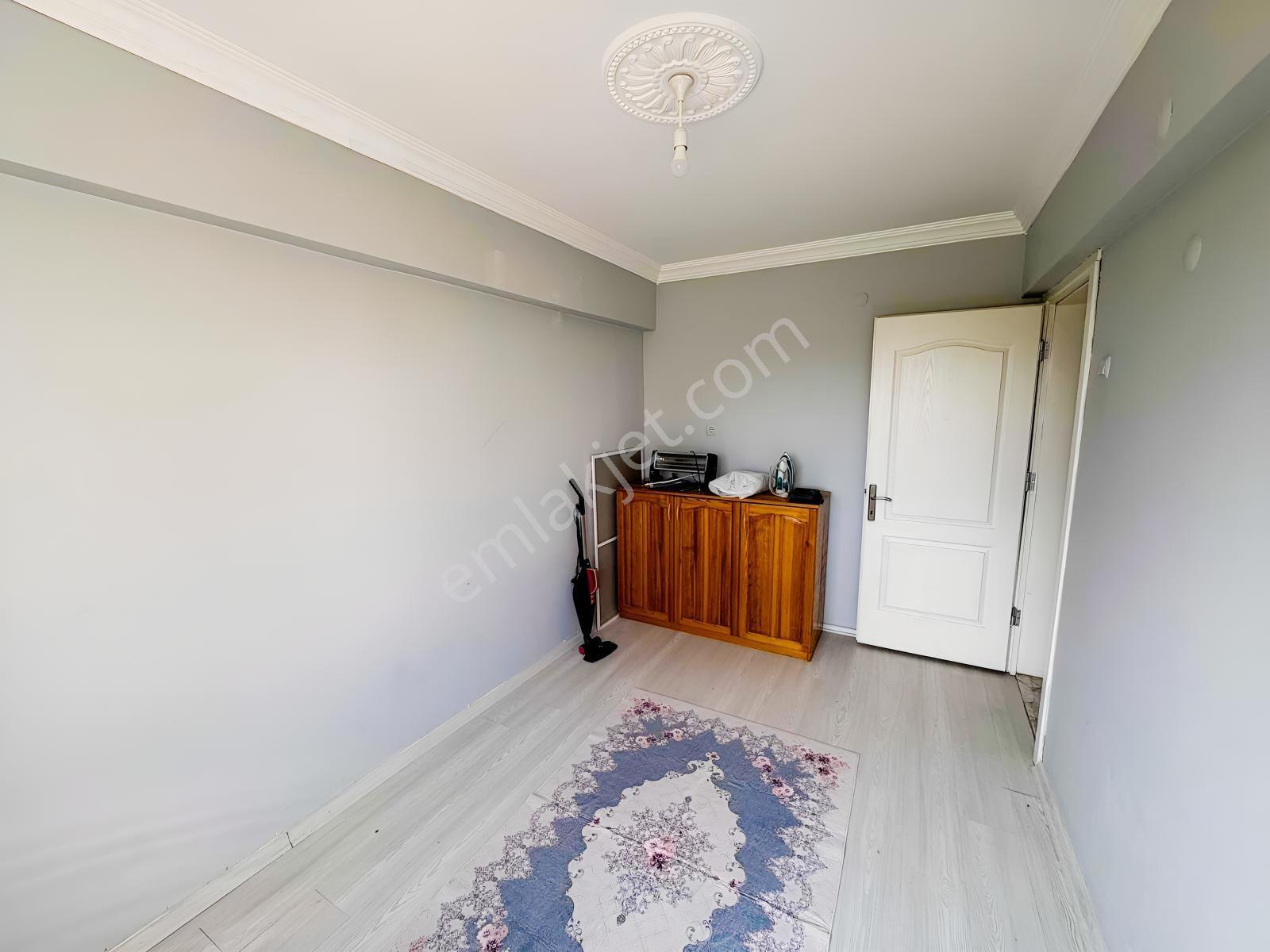 Miray Emlaktan İsabeyli Mahallesinde Eşyasız Satılık 1+1 Daire — fotoğraf 17