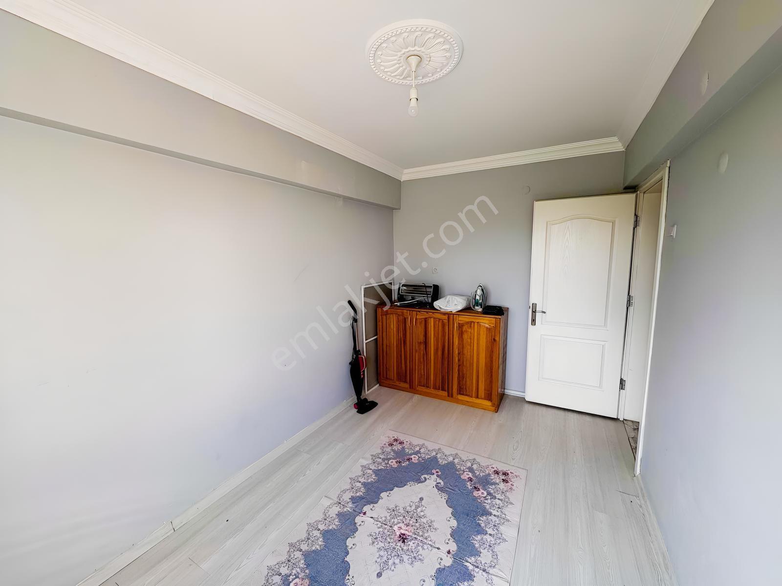 Miray Emlaktan İsabeyli Mahallesinde Eşyasız Satılık 1+1 Daire — fotoğraf 19