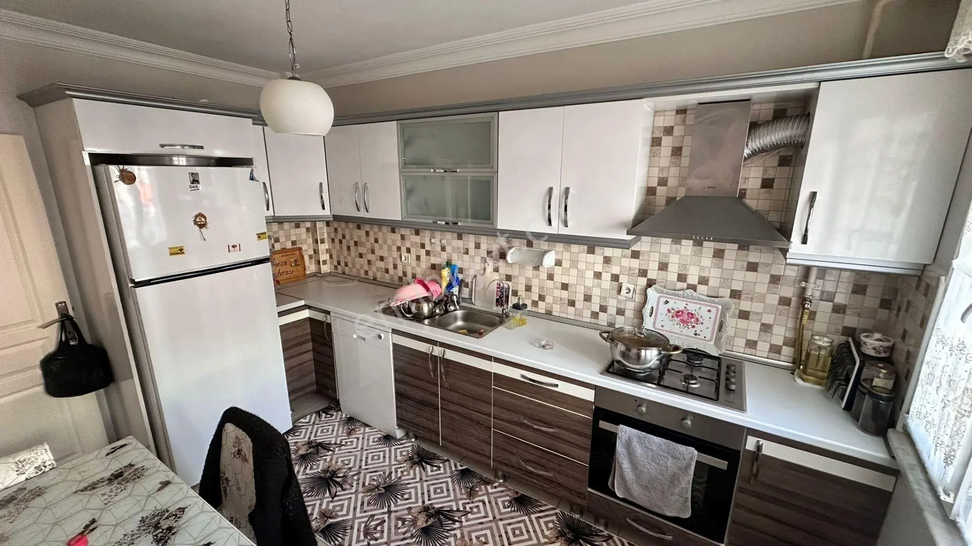 Şarköy Cumhuriyet Mah. Merkezi Konumda 2+1 Daire Satılık — fotoğraf 23