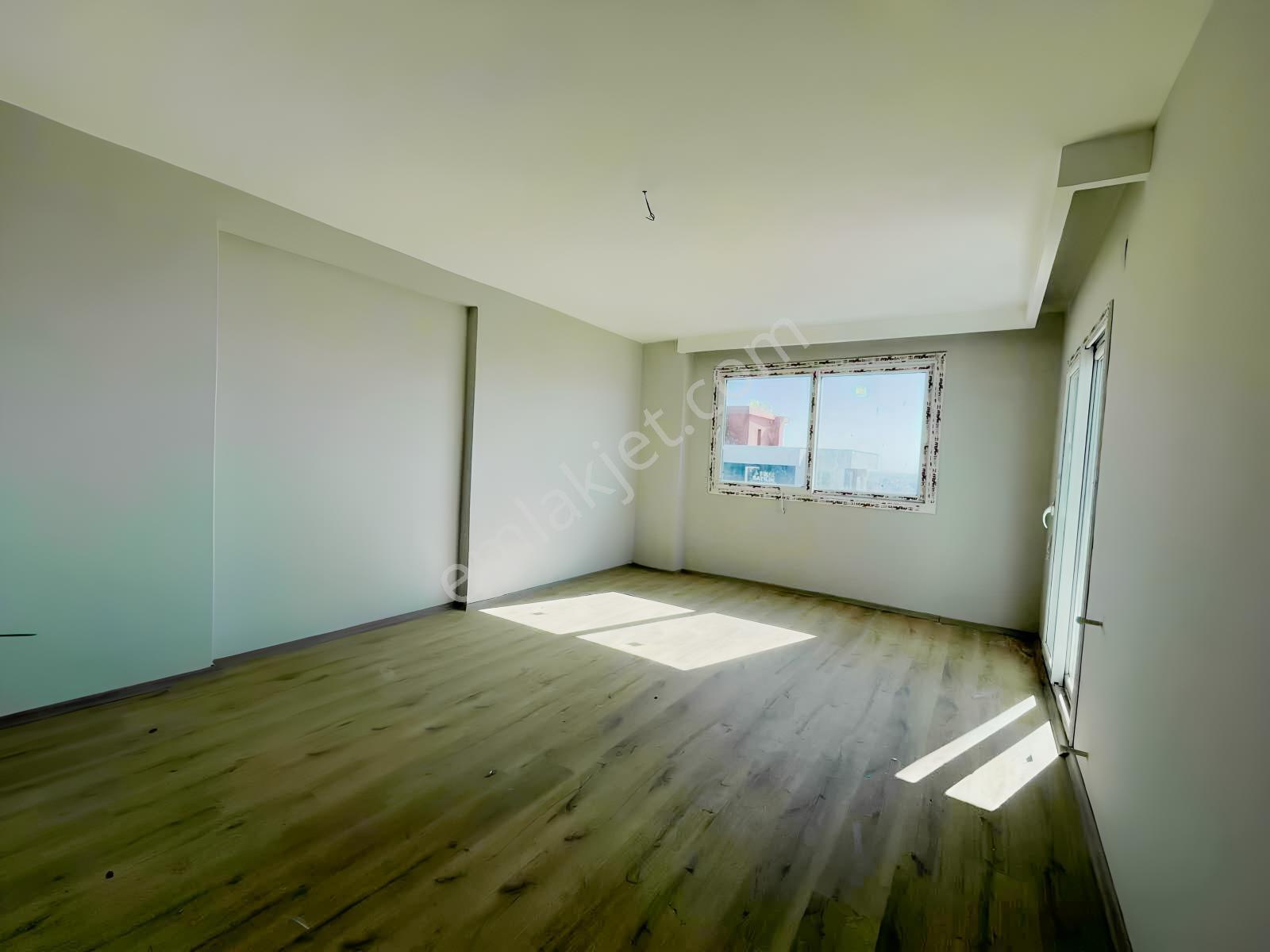 Parsi'ten Kriminal Civarı Kapalı Mutfak 3+1 Satılık Daire — fotoğraf 2