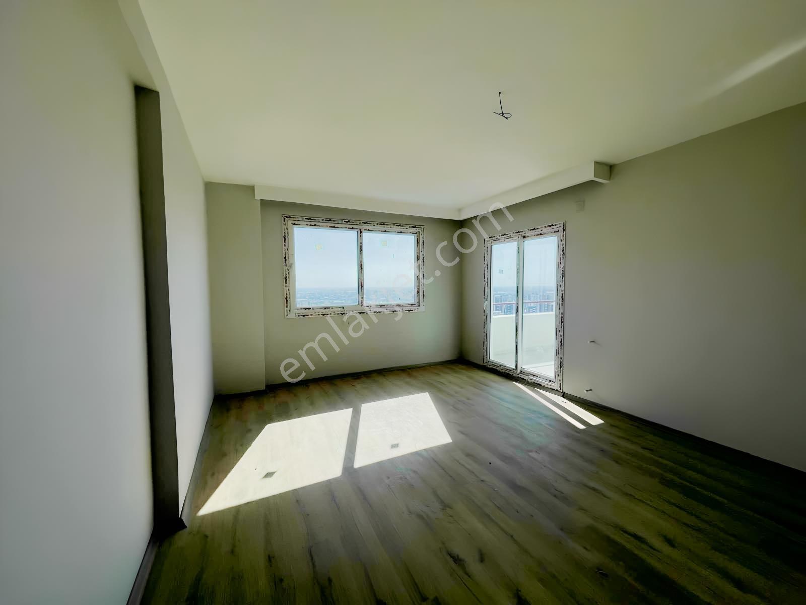 Parsi'ten Kriminal Civarı Kapalı Mutfak 3+1 Satılık Daire — fotoğraf 3