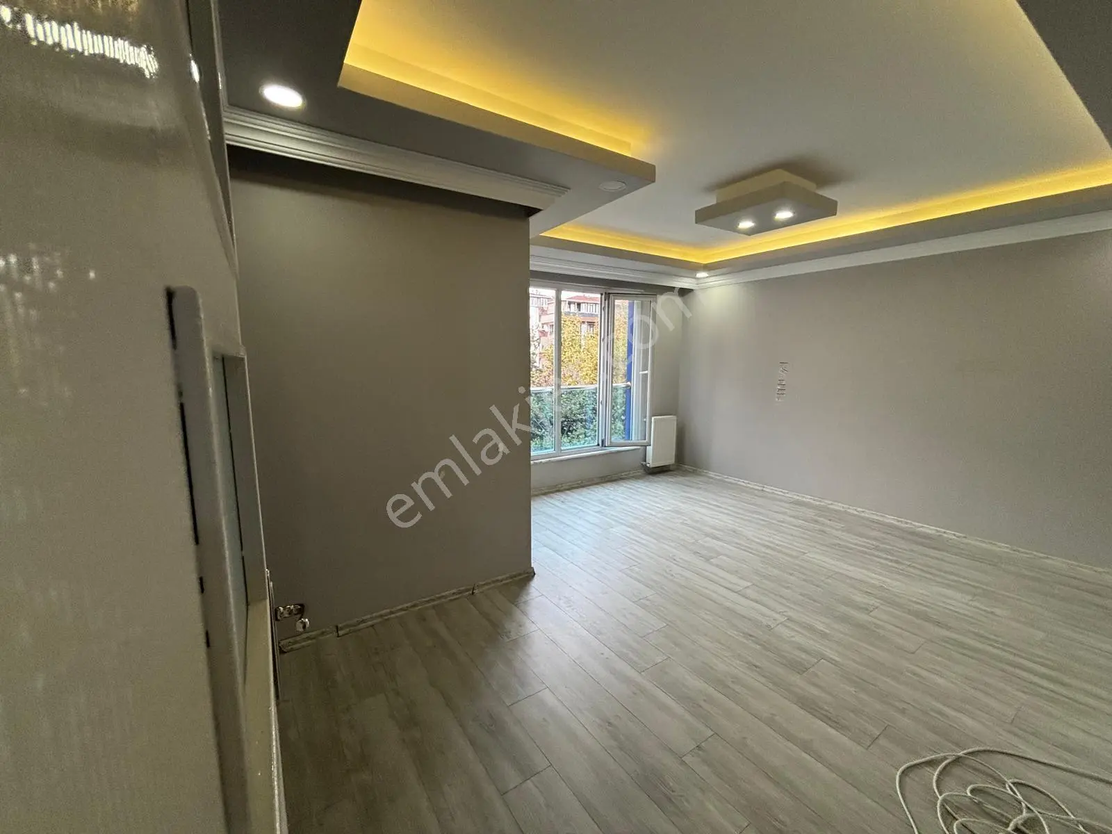 Köprü Emlak'tan Satılık 2+1 Balkonlu Ara Kat Daire — fotoğraf 15