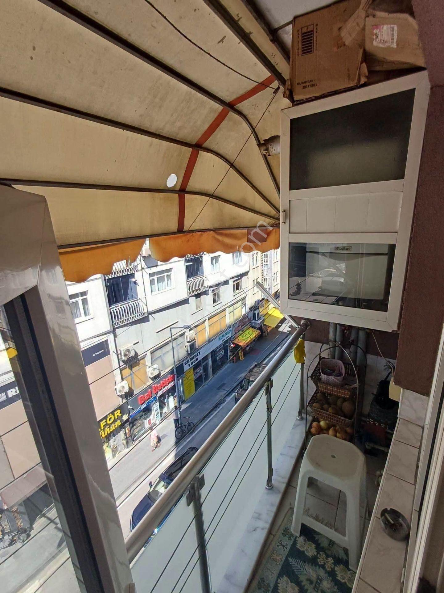 Novasam Emlak'dan Bulvara Cephe Satılık 2+1 — fotoğraf 2
