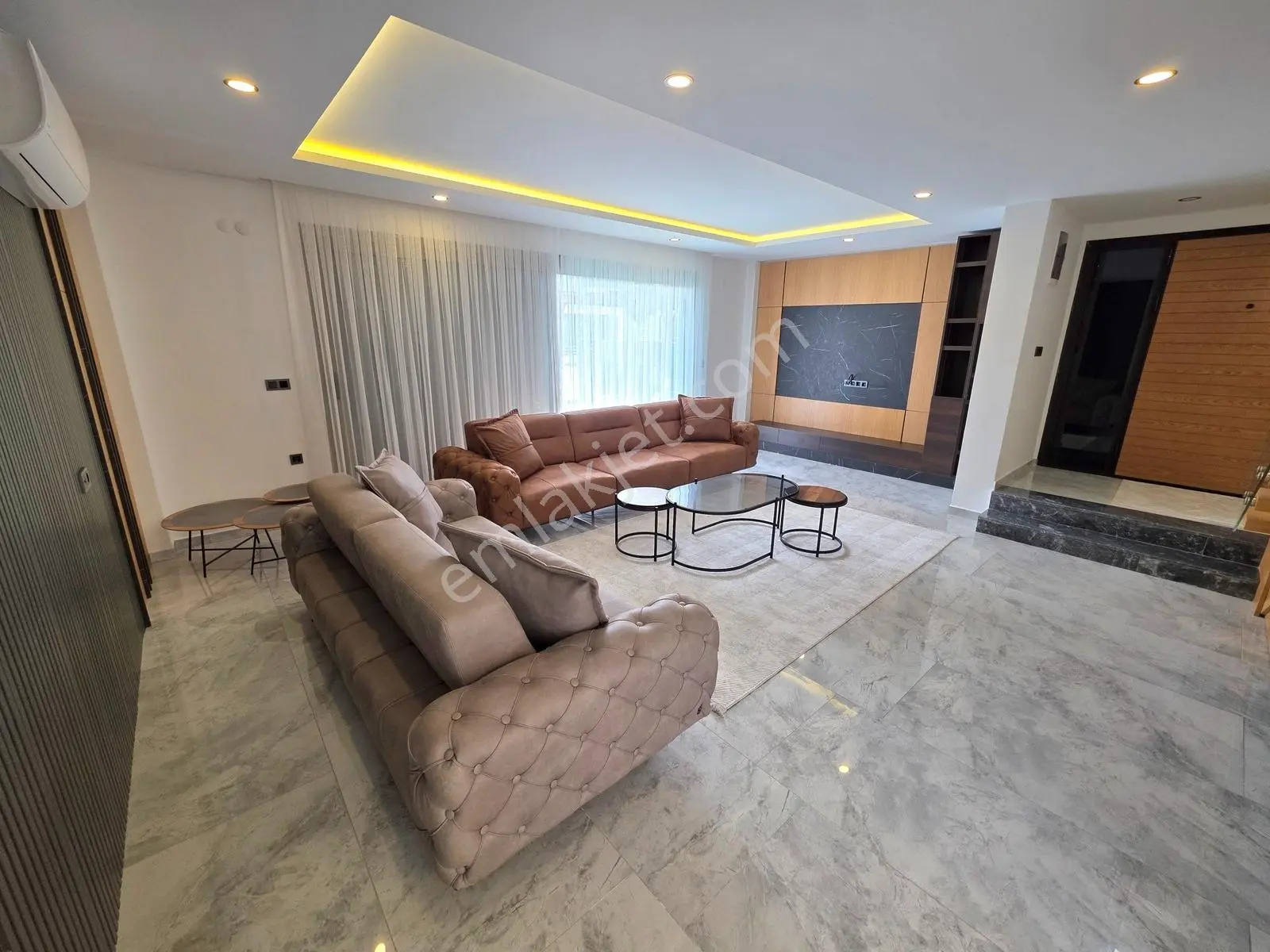 Kuşadasında Denize Yakın 4+1 Sıfır Mustakil Satılık Villa — fotoğraf 13