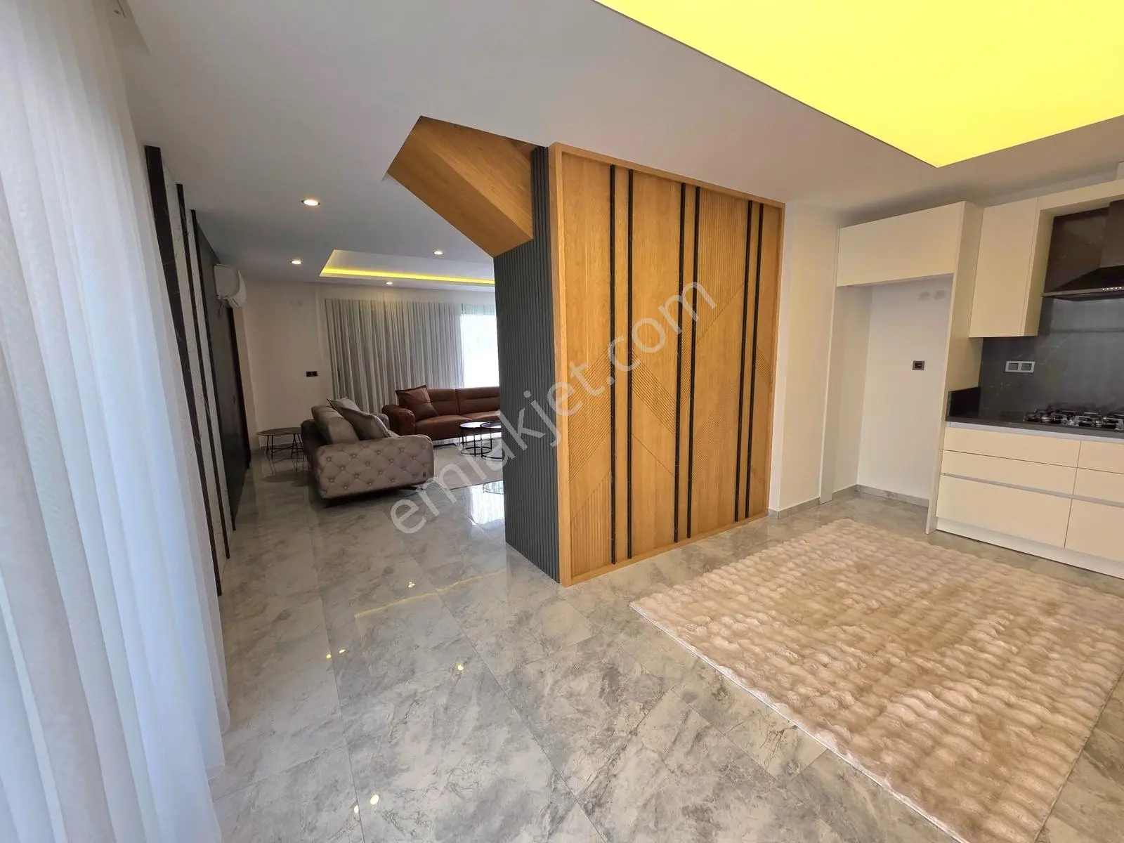Kuşadasında Denize Yakın 4+1 Sıfır Mustakil Satılık Villa — fotoğraf 17