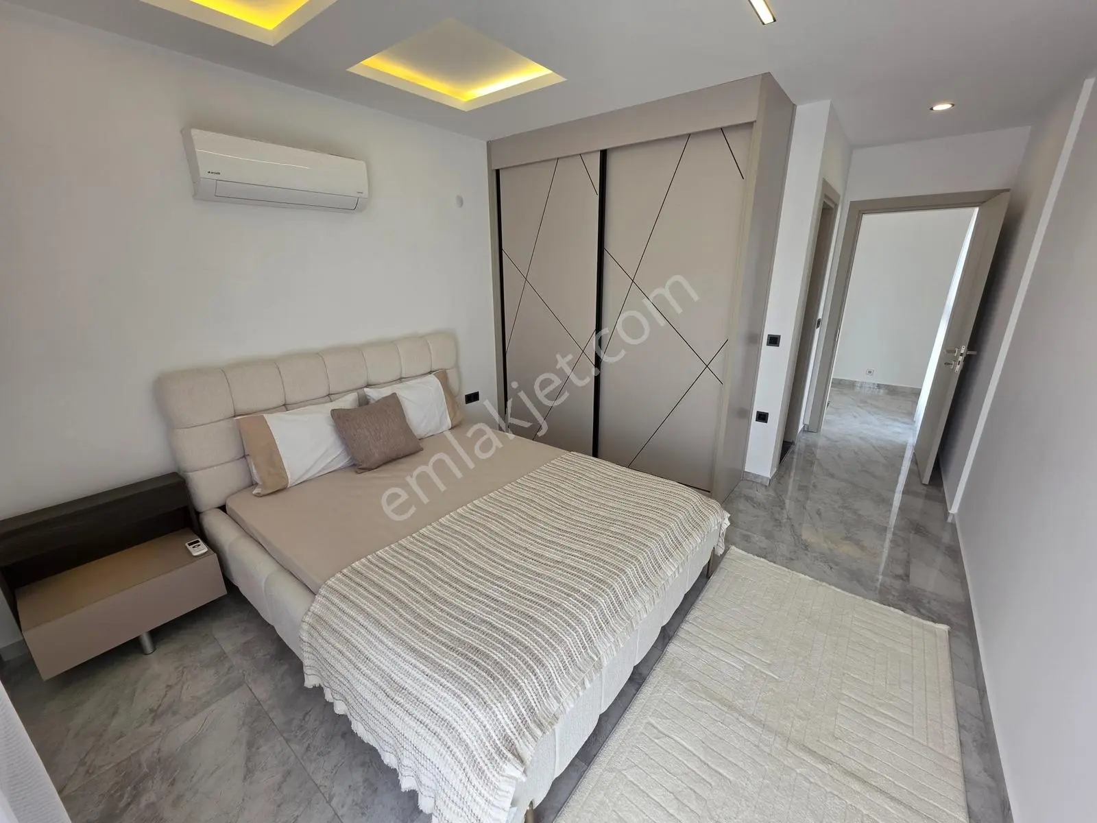 Kuşadasında Denize Yakın 4+1 Sıfır Mustakil Satılık Villa — fotoğraf 26