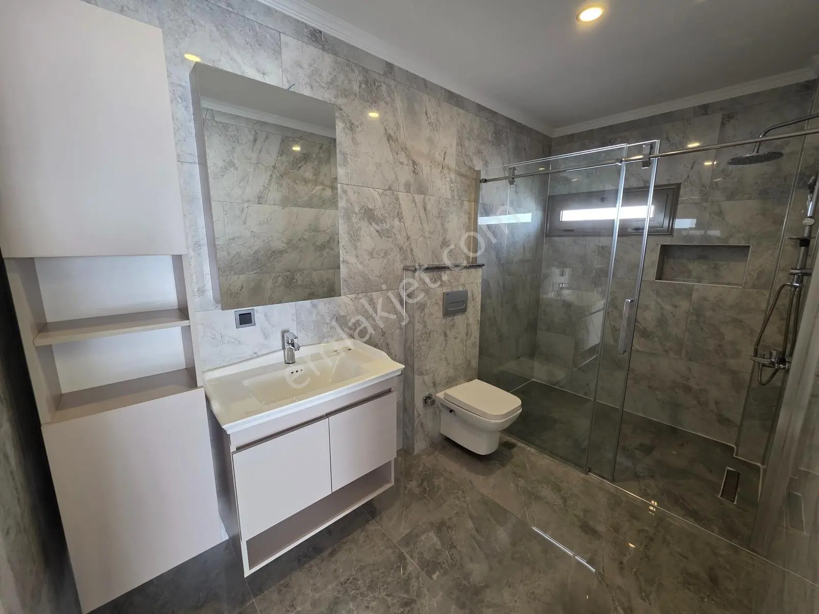 Kuşadasında Denize Yakın 4+1 Sıfır Mustakil Satılık Villa — fotoğraf 29