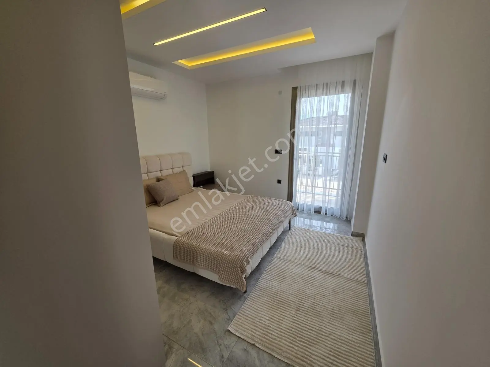 Kuşadasında Denize Yakın 4+1 Sıfır Mustakil Satılık Villa — fotoğraf 34