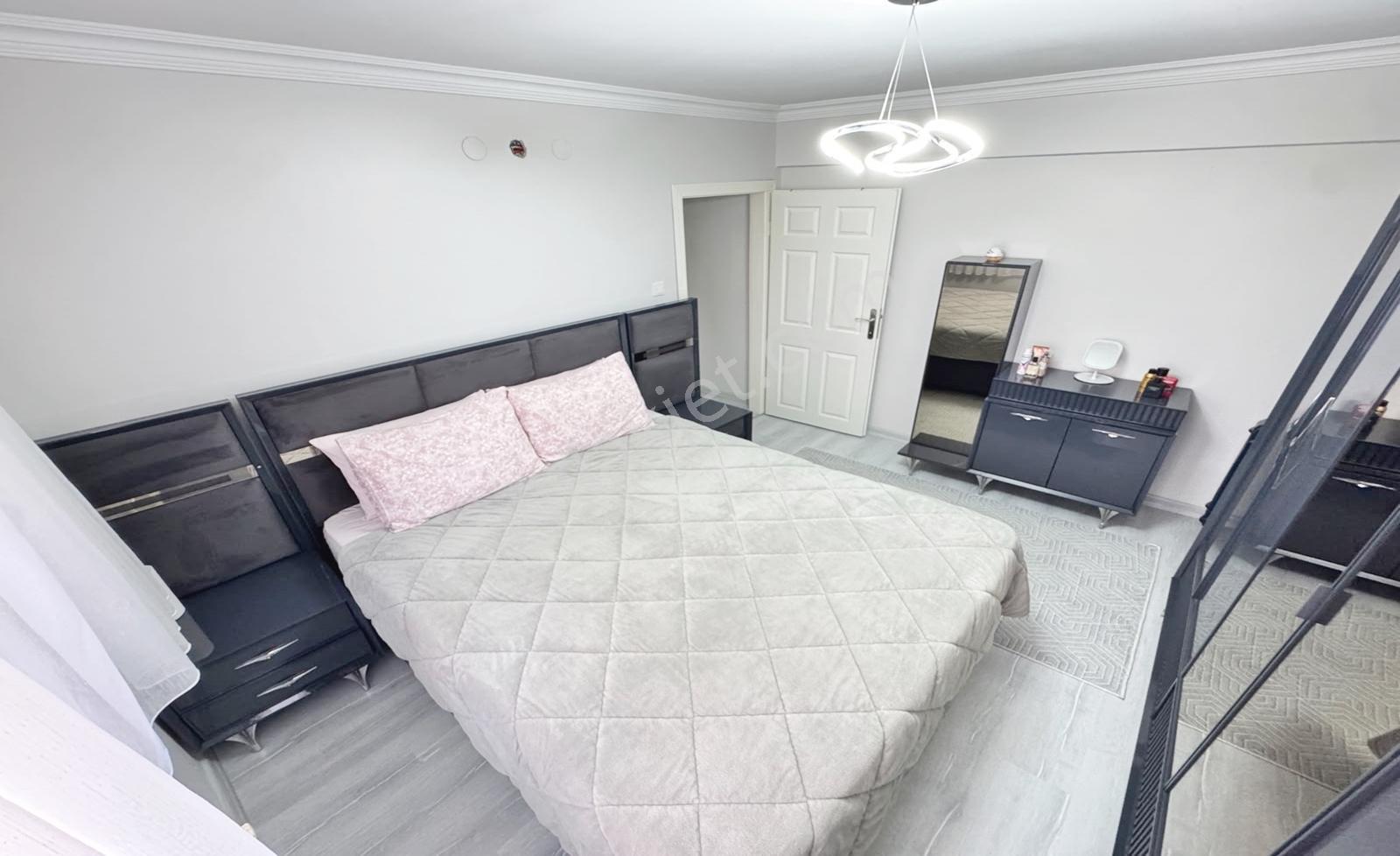 Kevser Cami Yakını Giriş Konumunda Cadde Yakını Full Yapılı 3+1 — fotoğraf 26