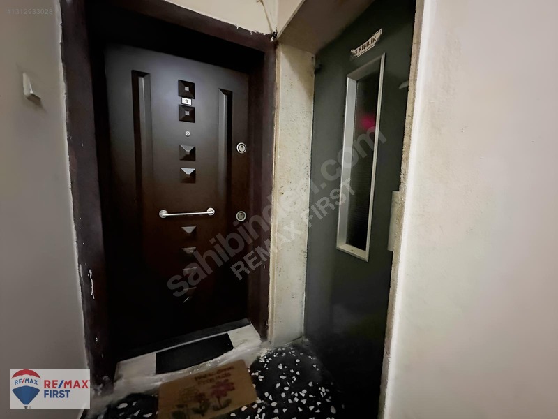 Alsancak'da Otoparklı Satılık 3+1 Daire — fotoğraf 34