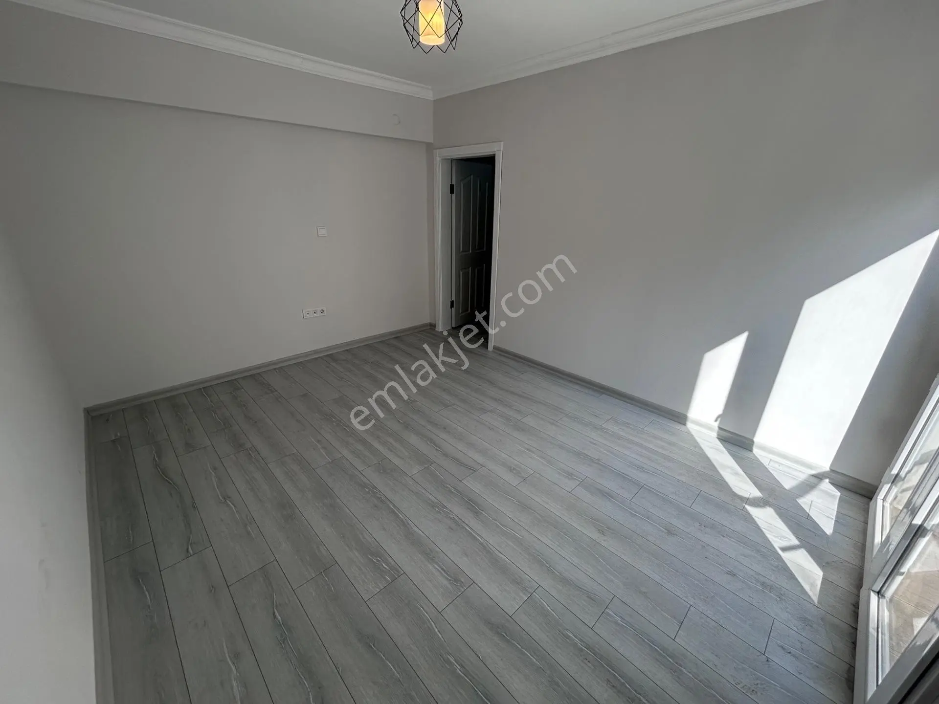 Didimde Havuzlu Sitede Geniş 2+1 — fotoğraf 18