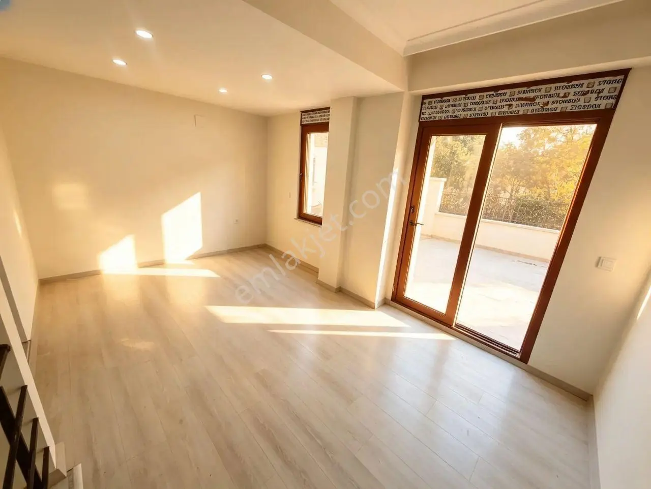 Yetkisi Uytundan Gürede Yeşillikler İçinde Sıfır 3+1 Dubleks — fotoğraf 4