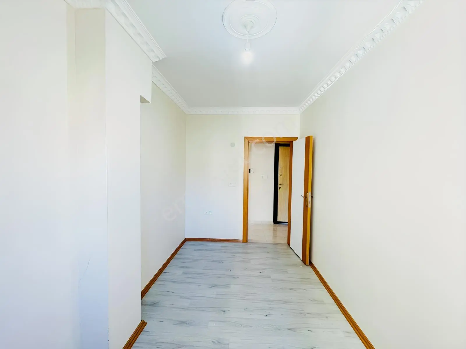 Güven'den Kapaklı'da Hastaneye Yakın Kombili İskanlı 2+1 Daire — fotoğraf 17