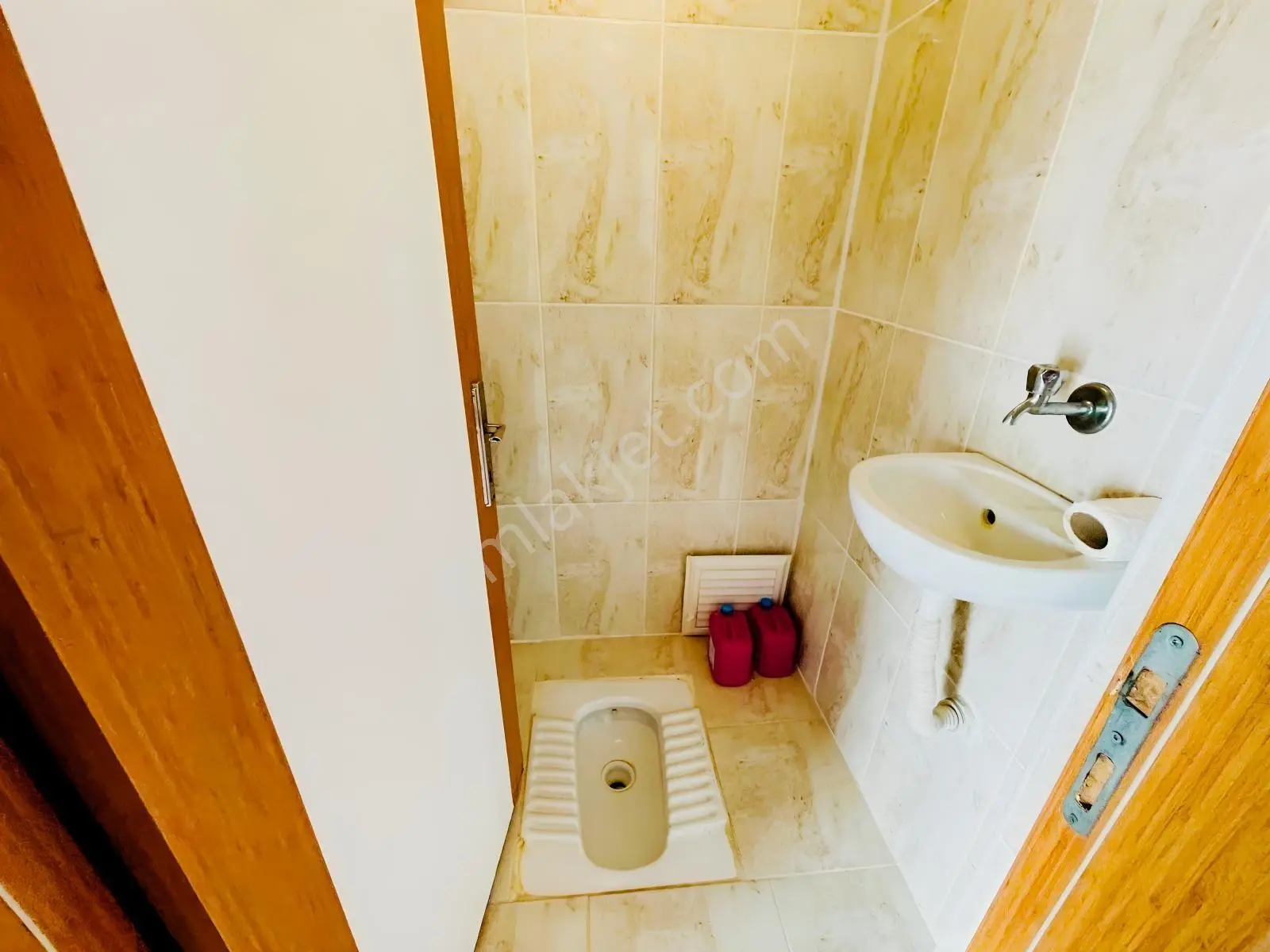 Güven'den Kapaklı'da Hastaneye Yakın Kombili İskanlı 2+1 Daire — fotoğraf 26