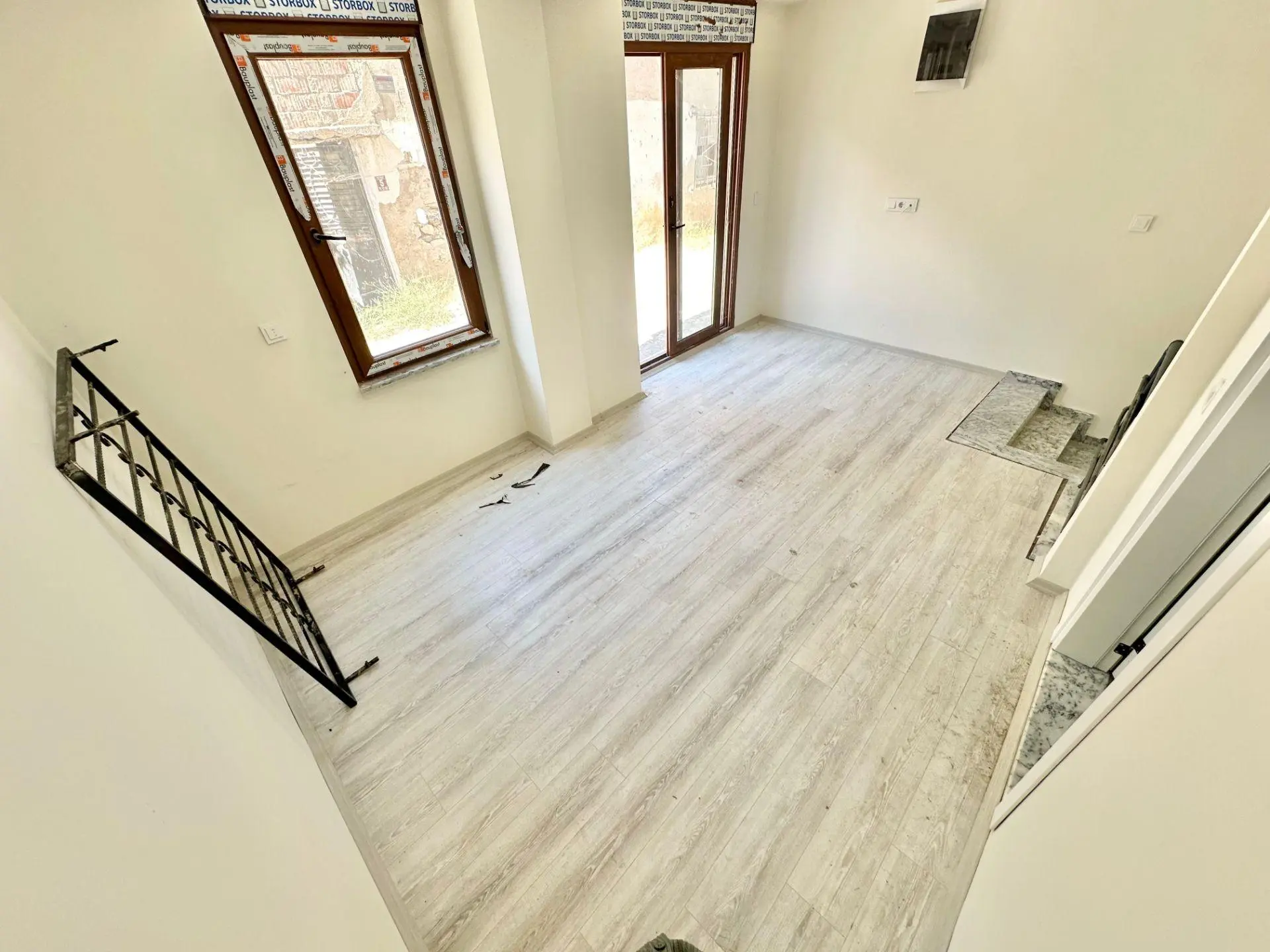 ꧁ Ay Emlaktan꧂güre'de*****uygun Fiyata*****çift Banyolu Satılık 2+1 Sıfır Ters Dublex Daire — fotoğraf 25