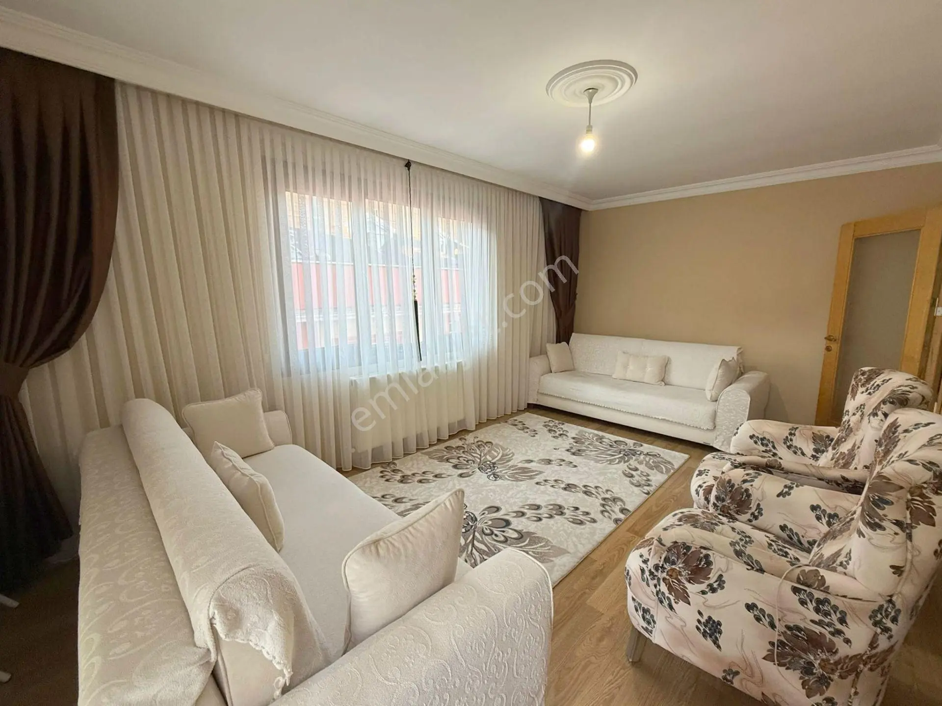 Mertcan'dan Velibaba Mah.iskanlı Kapalı Balkonlu 3+1 Daire — fotoğraf 2