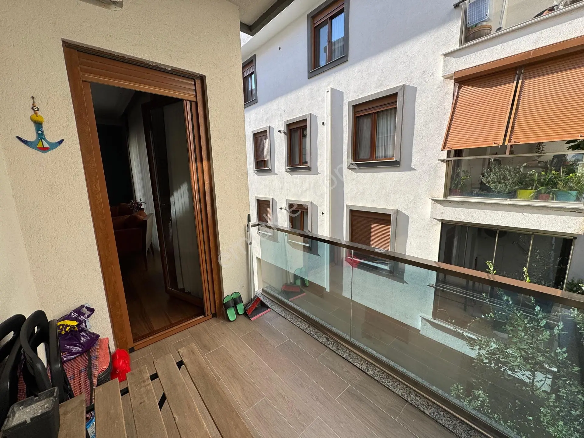 Oben'den Minibüs Caddesinin Üst Paralelinde Kapalı Otoparklı 3+1 Net 126 M² — fotoğraf 8
