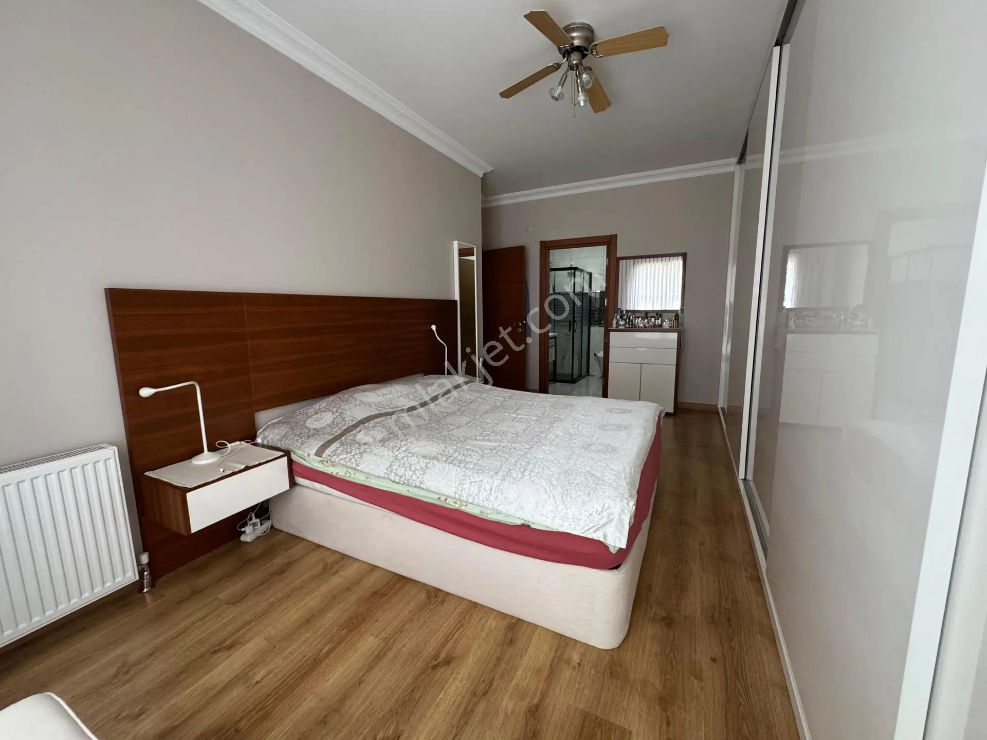 Oben'den Minibüs Caddesinin Üst Paralelinde Kapalı Otoparklı 3+1 Net 126 M² — fotoğraf 22