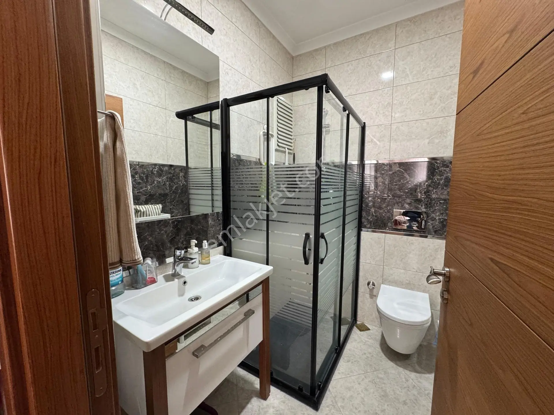 Oben'den Minibüs Caddesinin Üst Paralelinde Kapalı Otoparklı 3+1 Net 126 M² — fotoğraf 24
