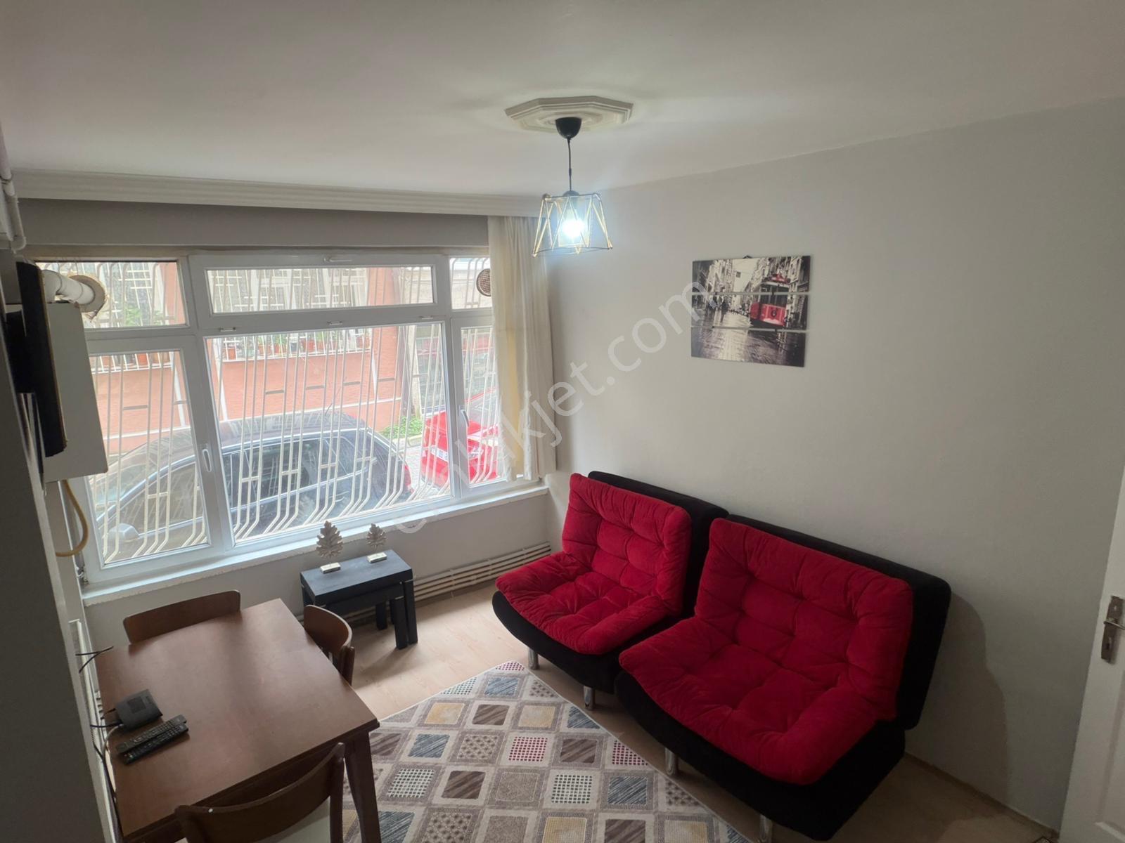 Saltoğlundan Yeşıl Cadde Üstünde 1 + 1 Daıre