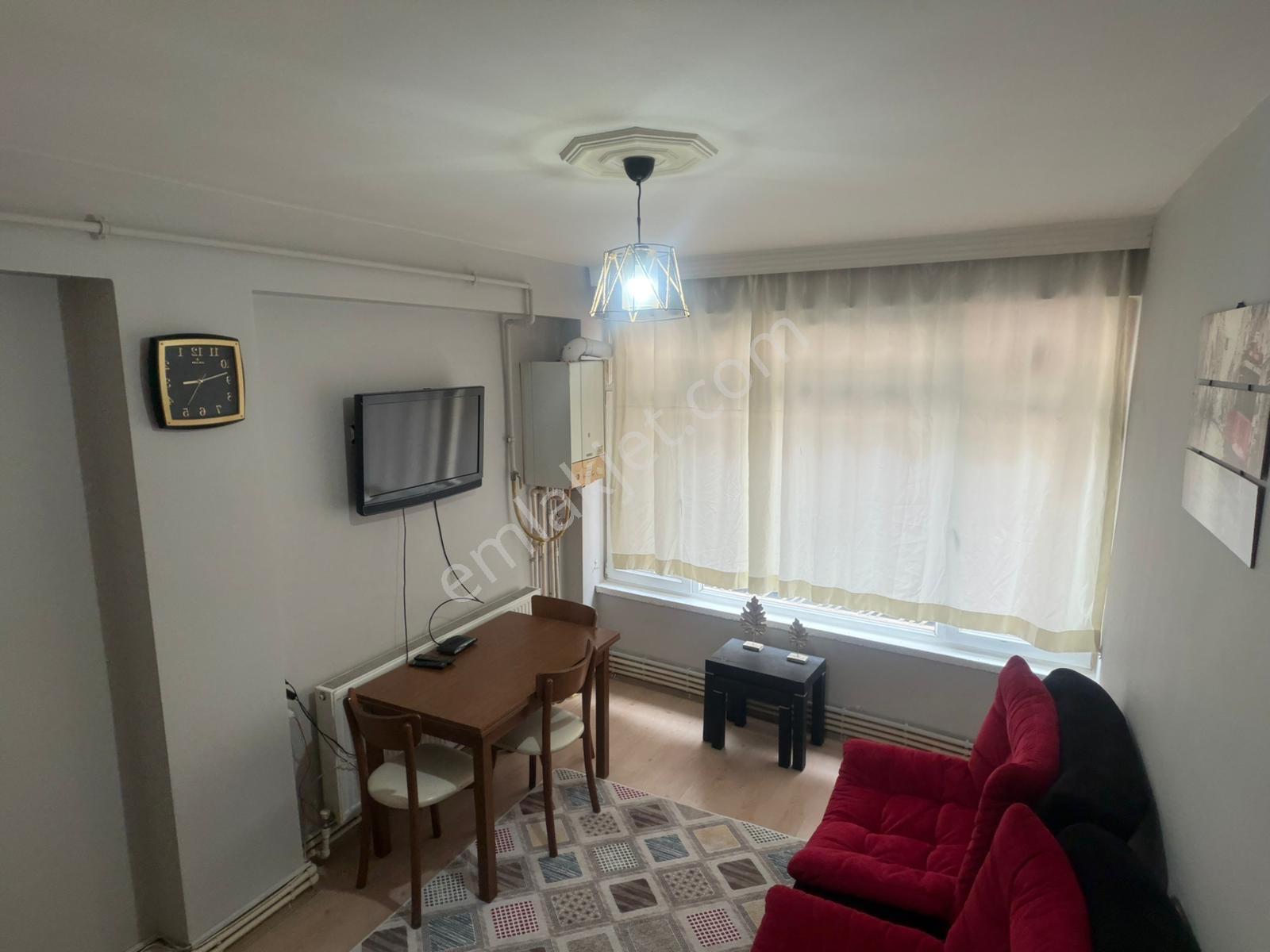 Saltoğlundan Yeşıl Cadde Üstünde 1 + 1 Daıre — fotoğraf 6