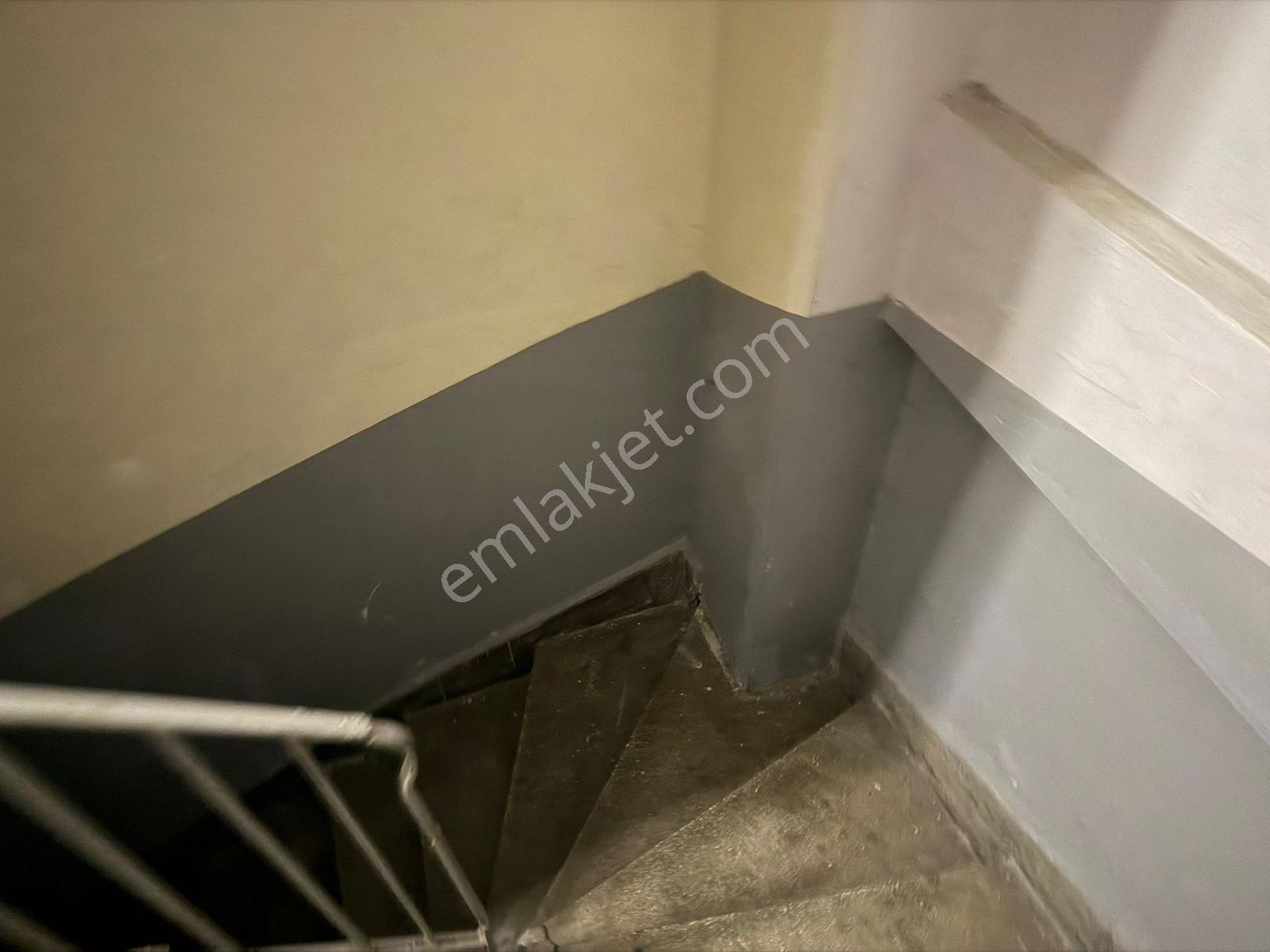 Saltoğlundan Yeşıl Cadde Üstünde 1 + 1 Daıre — fotoğraf 12