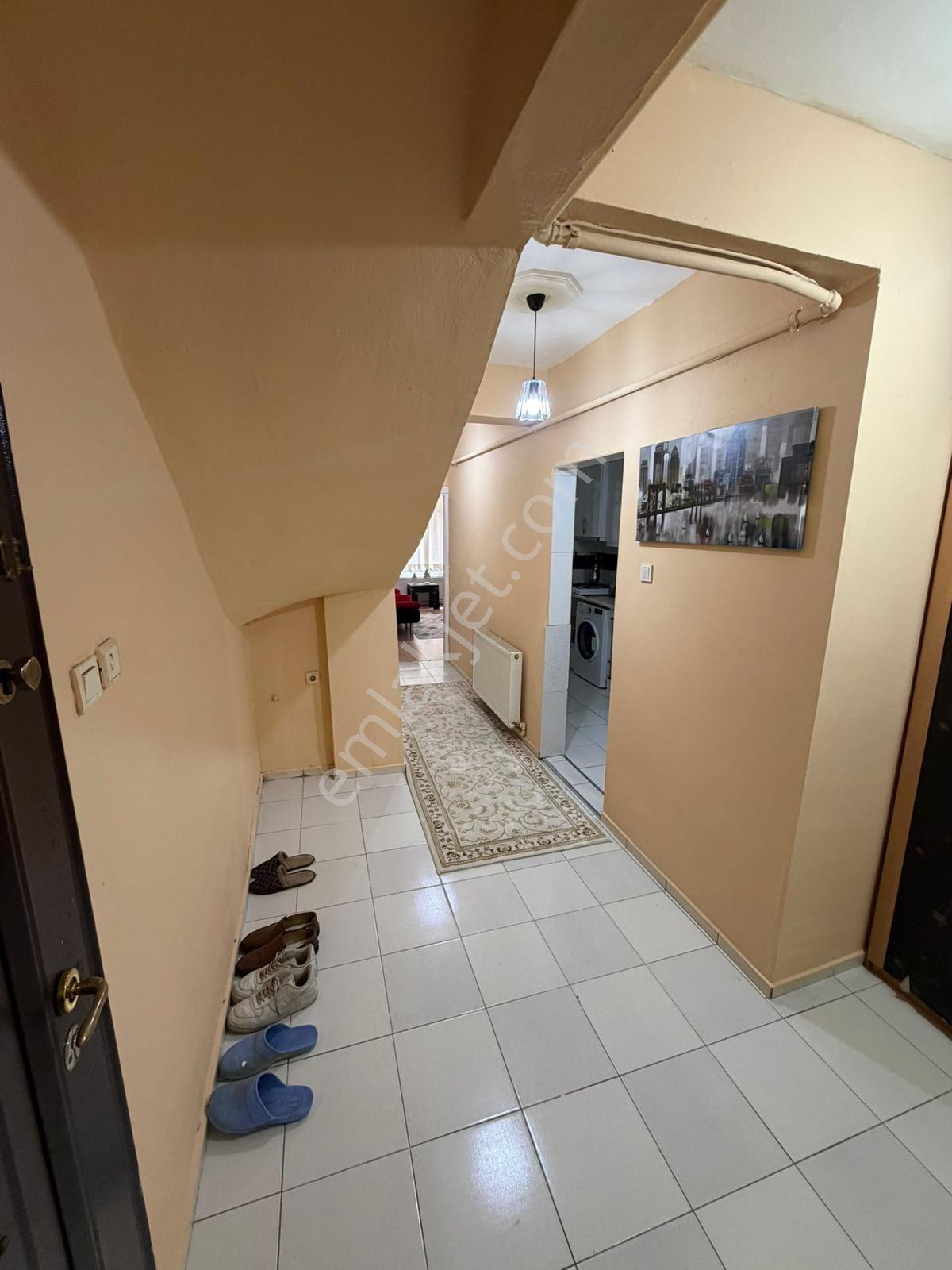 Saltoğlundan Yeşıl Cadde Üstünde 1 + 1 Daıre — fotoğraf 14