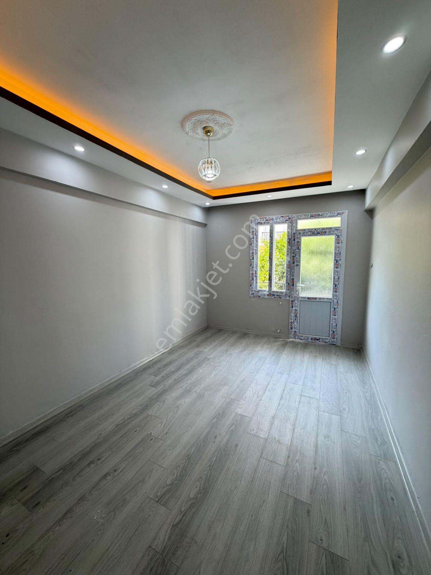 Mersin Sağlık Mahallesi'nde Full Yapılı Satılık Daire Lı 3+1 Satılık Daire — fotoğraf 15