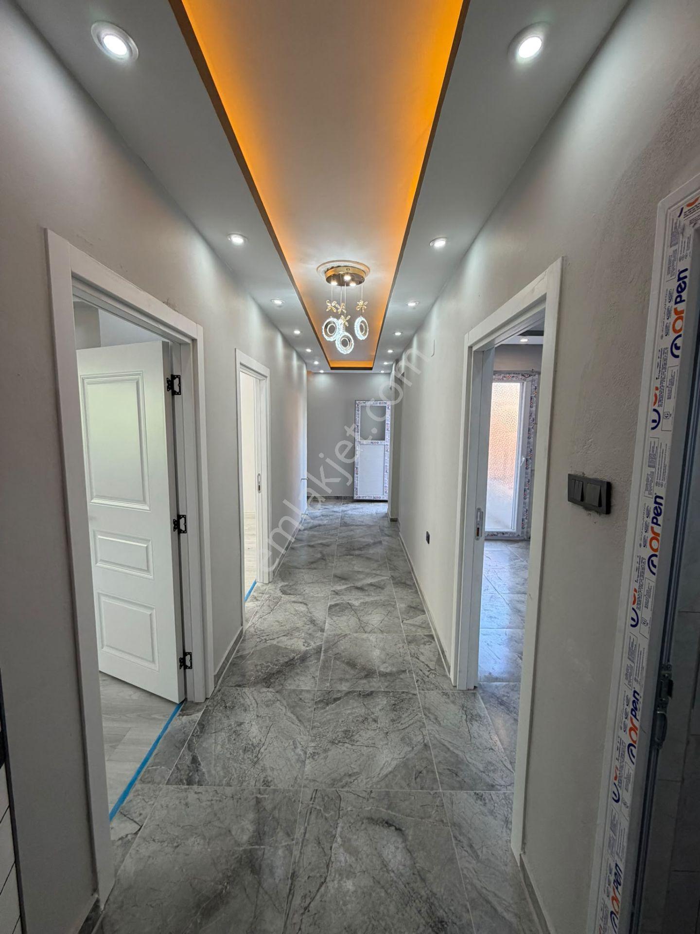 Mersin Sağlık Mahallesi'nde Full Yapılı Satılık Daire Lı 3+1 Satılık Daire — fotoğraf 17