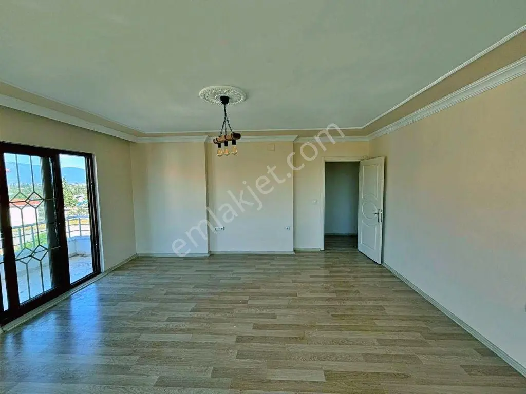 Uytundan Burhaniye Bahçelievlerde Asansörlü Site İçi 2+1 Daire — fotoğraf 6